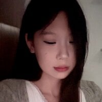 b-ee- 头像图片