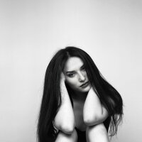 anaisbb's Offline Chat Room