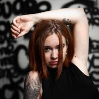 Layla_Nora offline chat-rom