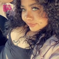 breesyyy's Offline Chat Room