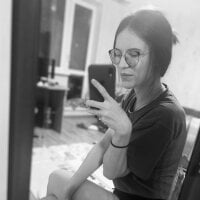 Poli_Erd's Offline Chat Room