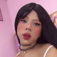 bunnythatskinkyy_'s Offline Chat Room