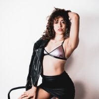 honeyorne14's Offline Chat Room