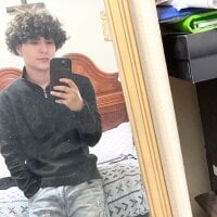 deliveryboy's Offline Chat Room