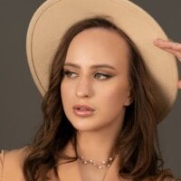 BritniKwak webcam model