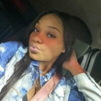 Bunnybaebae2's Offline Chat Room