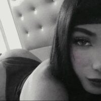LADY-HOT-SEXY- webcam