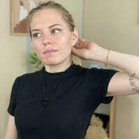 AbbyDuncce's Offline Chat Room