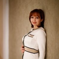 AdeleMoran офлайн чат стая