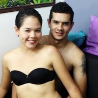 Emily_Andrew: δωμάτιο συνομιλίας εκτός σύνδεσης