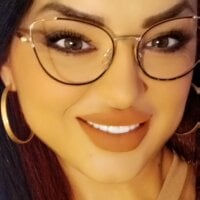Emyra90Live Webcam