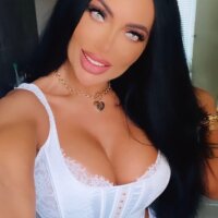 jasmine-xxxlondon's Offline Chat Room