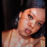 RuthMah webcam model