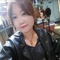 qianqian122522 webcam model