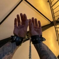 Bi_Sklave_2023: δωμάτιο συνομιλίας εκτός σύνδεσης