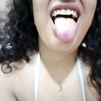 Arabqueenbi's Offline Webcam Chat