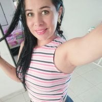 chantall1225's Offline Chat Room