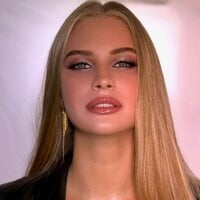 Emmastonofiend webcam model