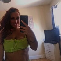 sasharedheas webcam model