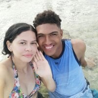 Mike_AndLuisa webcam