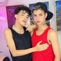 kleo_and_thony webcam
