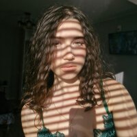 TracyLufi offline chatszobája