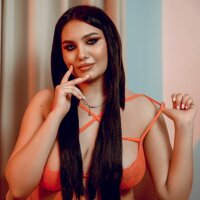 Phòng Chat Ngoại tuyến DaniaIris