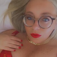 Offline chatovací místnost loveguess