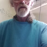 Tarzan57@xh's Offline Chat Room