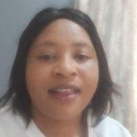 QueenyShy webcam model