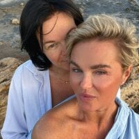 PleasureWeCoupleLive Webcam