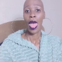 SexyNunaXX2 webcam