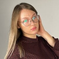 SandraLindsey webcam model