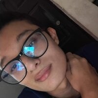 Santiago_Russo18 webcam model