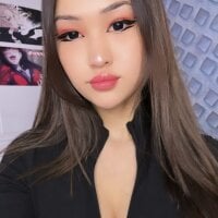 assuna_ webcam model