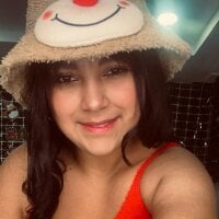 aurora_tziu webcam model