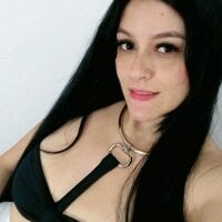 maya_levanaa's Avatar Pic
