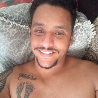 morenosexy011n Offline chat-huone