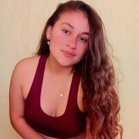 kimberli_queenn 離線聊天室