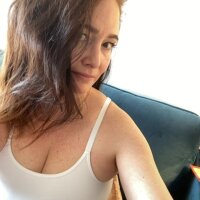 sassygenx's Offline Chat Room