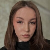 EdnaAdamse webcam model