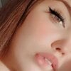 amira_model's Offline Chat Room