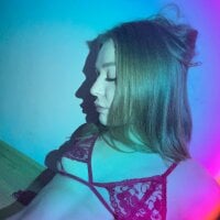 LanaStarrr's Offline Chat Room