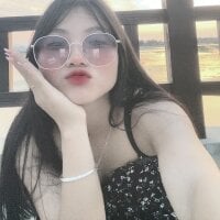Emlyly_18 webcam