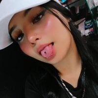 Caramela_Luv webcam model
