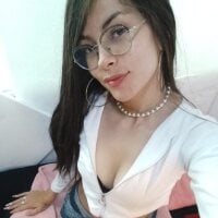 AliraRw_01