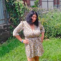 LinaJey webcam model
