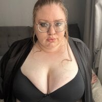 Chloe_SSBBW webcam model