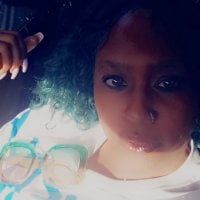 غرفة دردشة Chanelica_Barbie دون اتصال