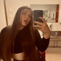 Miray_Gray's Offline Chat Room